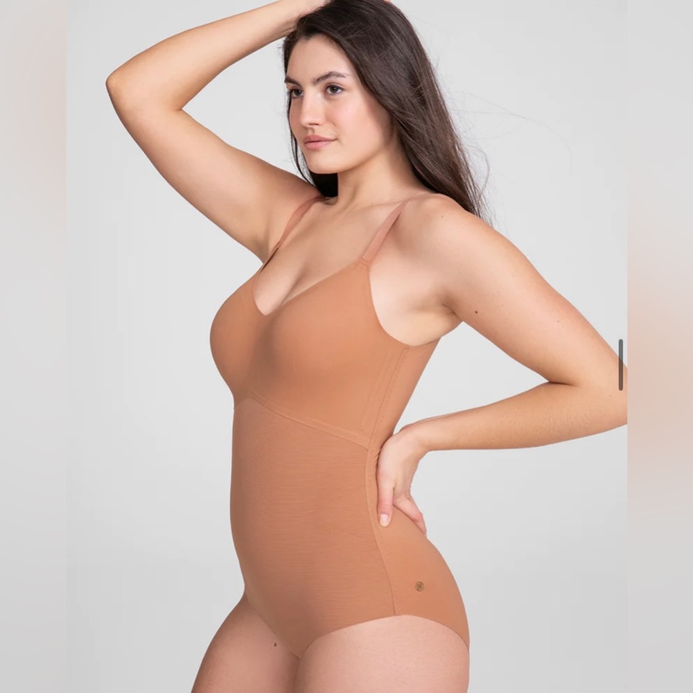 HoneyLove Liftwear Cinnamon Cami Bodysuit NWT